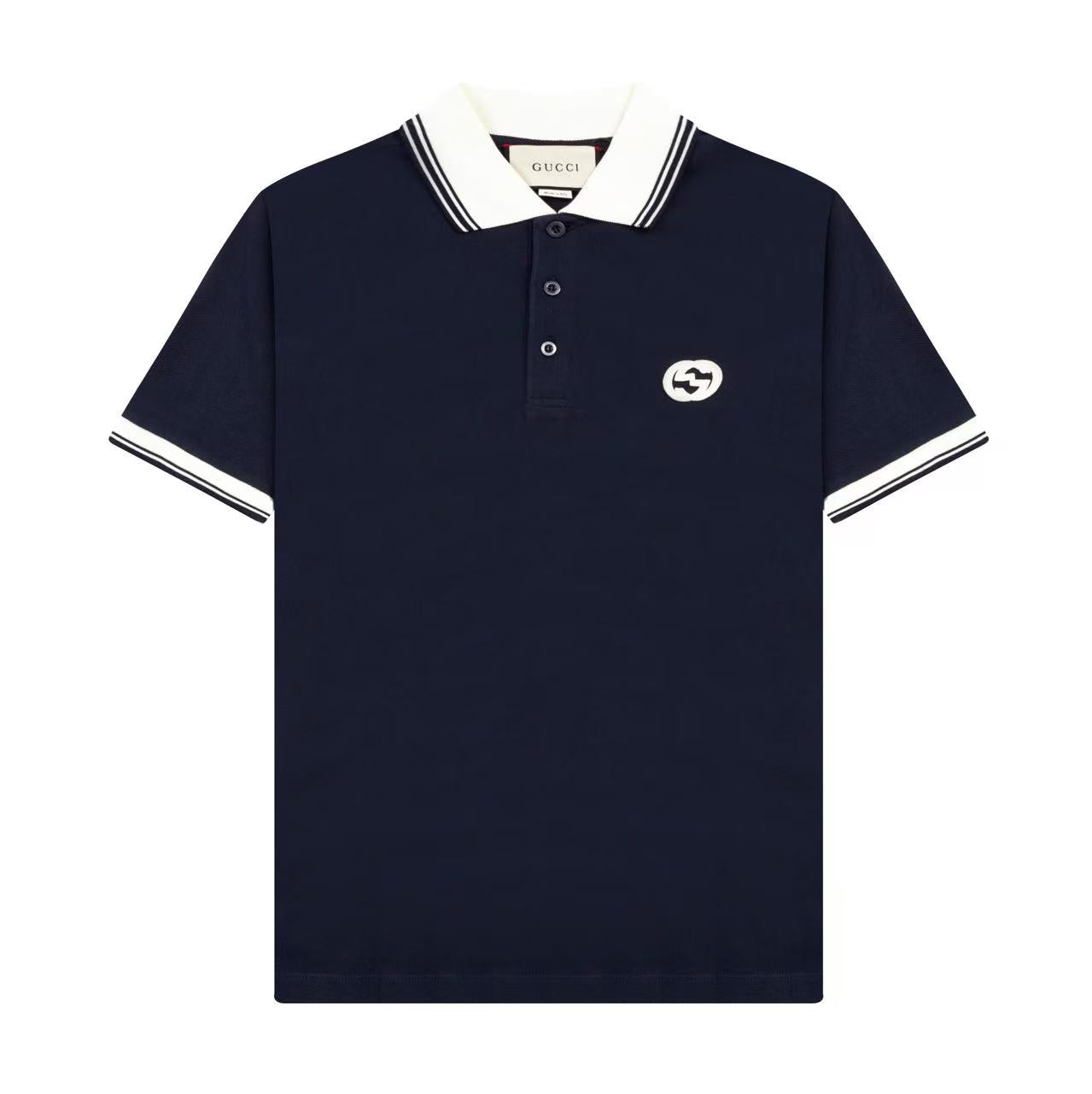 Contrast collar with patch embroidery