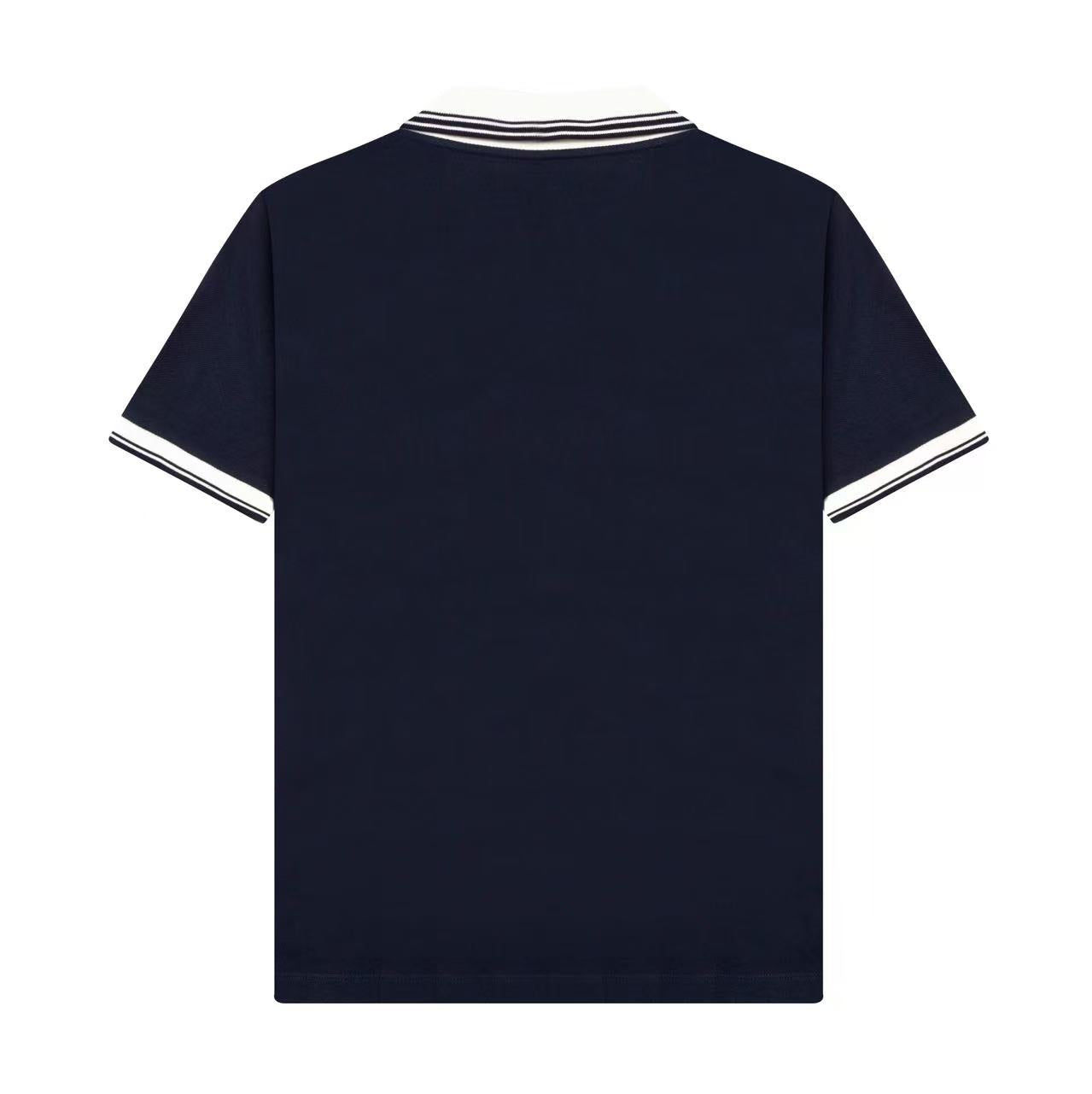 Contrast collar with patch embroidery